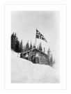 Vinteridyll ved hytta , retro fotografi , retro plakat  thumbnail