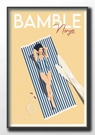 Bamble, dame liggende på stranden